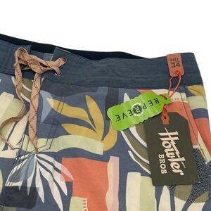 Howler‎ Bros Stretch Board Shorts Size 34 Blue Abstract Floral Beach Swim Trunks